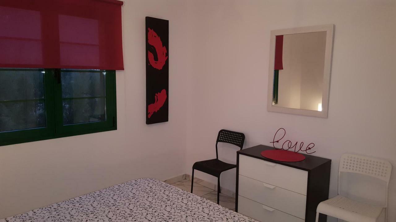 Ferienwohnung Puerta Del Sol La Rossa Caleta De Fuste Exterior foto